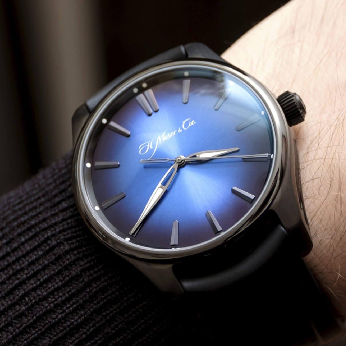 H Moser Cie Pioneer Centre Seconds Funky Blue Black Edition