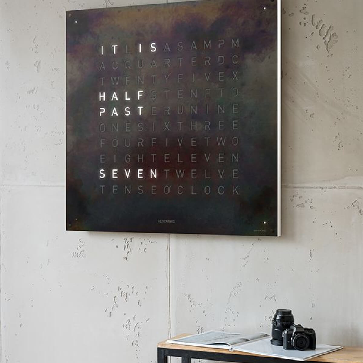 QLOCKTWO LARGE CREATOR'S EDITION IRON