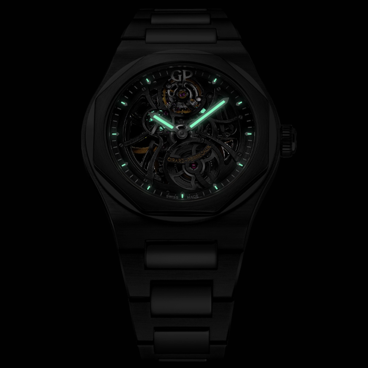 Girard-Perregaux Laureato Skeleton night