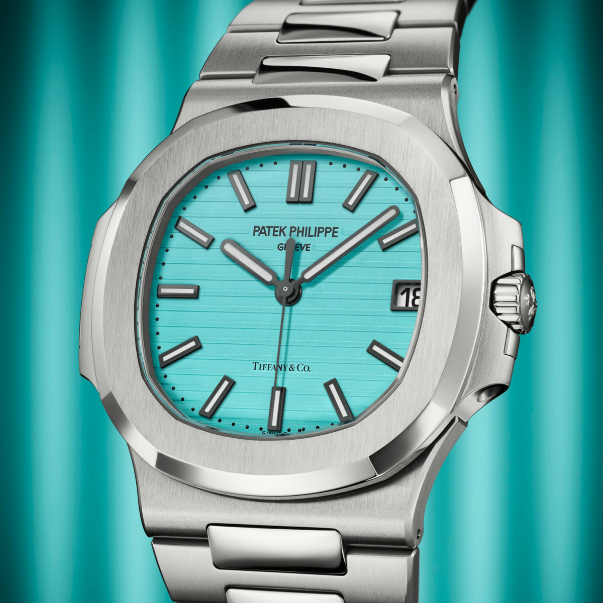Blue Patek Philippe Nautilus – The Final Variation Of The 5711