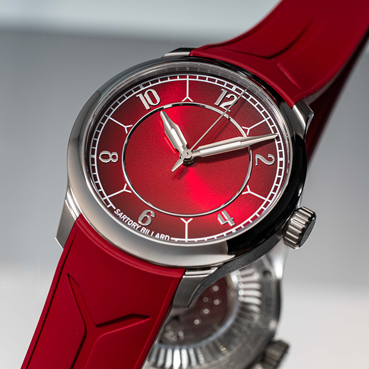 SB04-E Nuances Red
