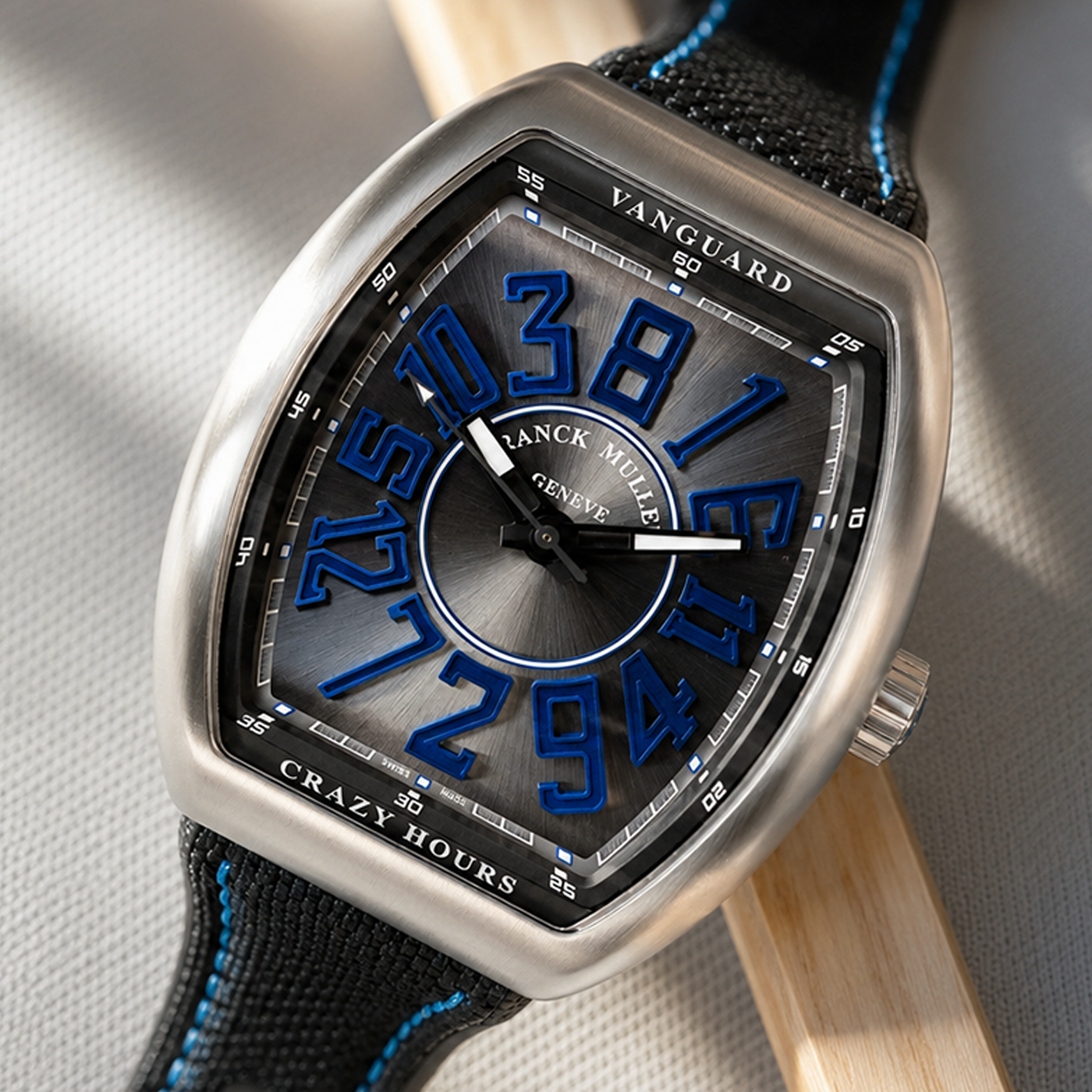 Franck Muller Vanguard Crazy Hours (Steel/Blue) V 45 CH BL