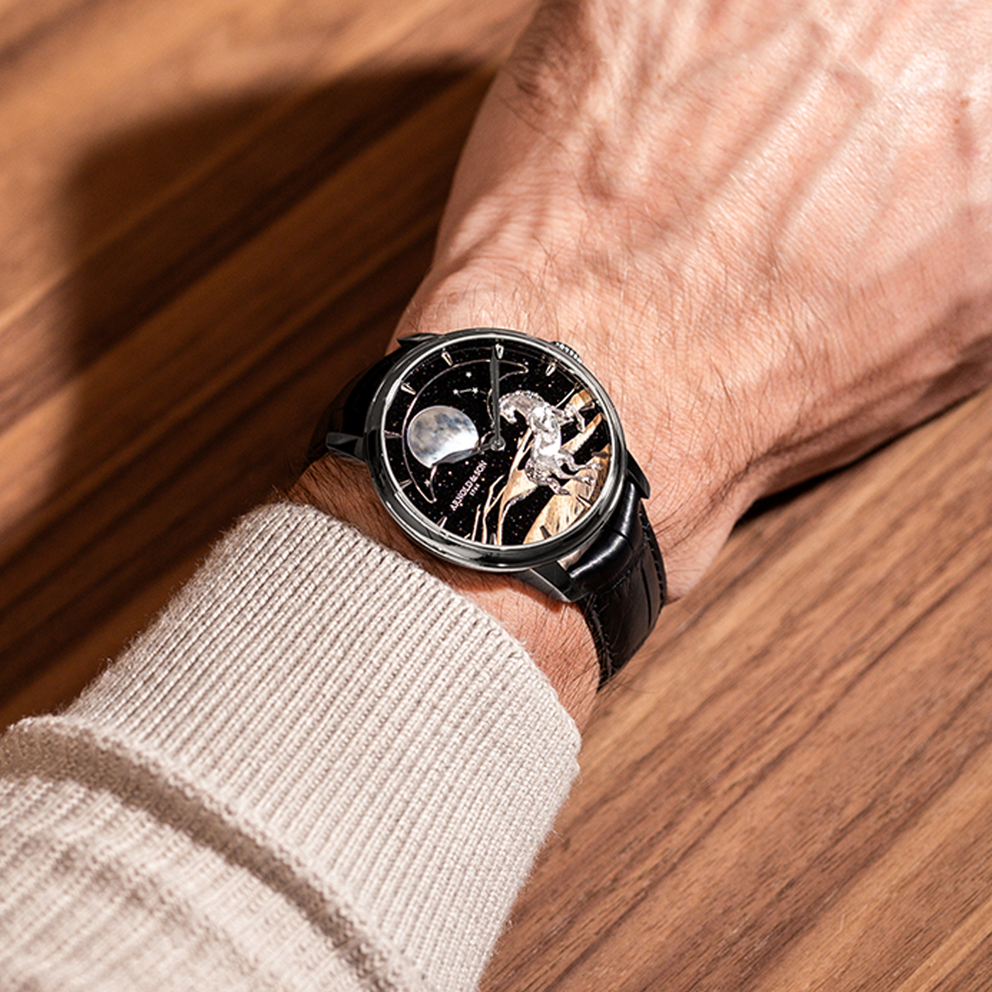 Arnold & Son Perpetual Moon 41.5 Platinum Horse of the Dunes Wrist Arnold & Son Perpetual Moon 41.5 Platinum Horse of the Dunes Wrist
