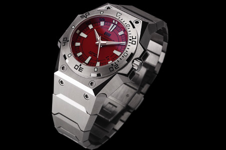 Linde Werdelin Biformer Elemental Red Dial
